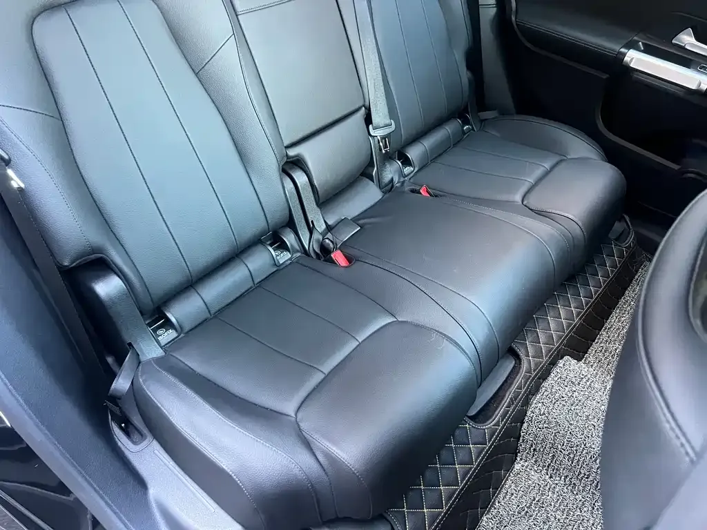 Mercedes-Benz GLB 2023 из CN, фото 9