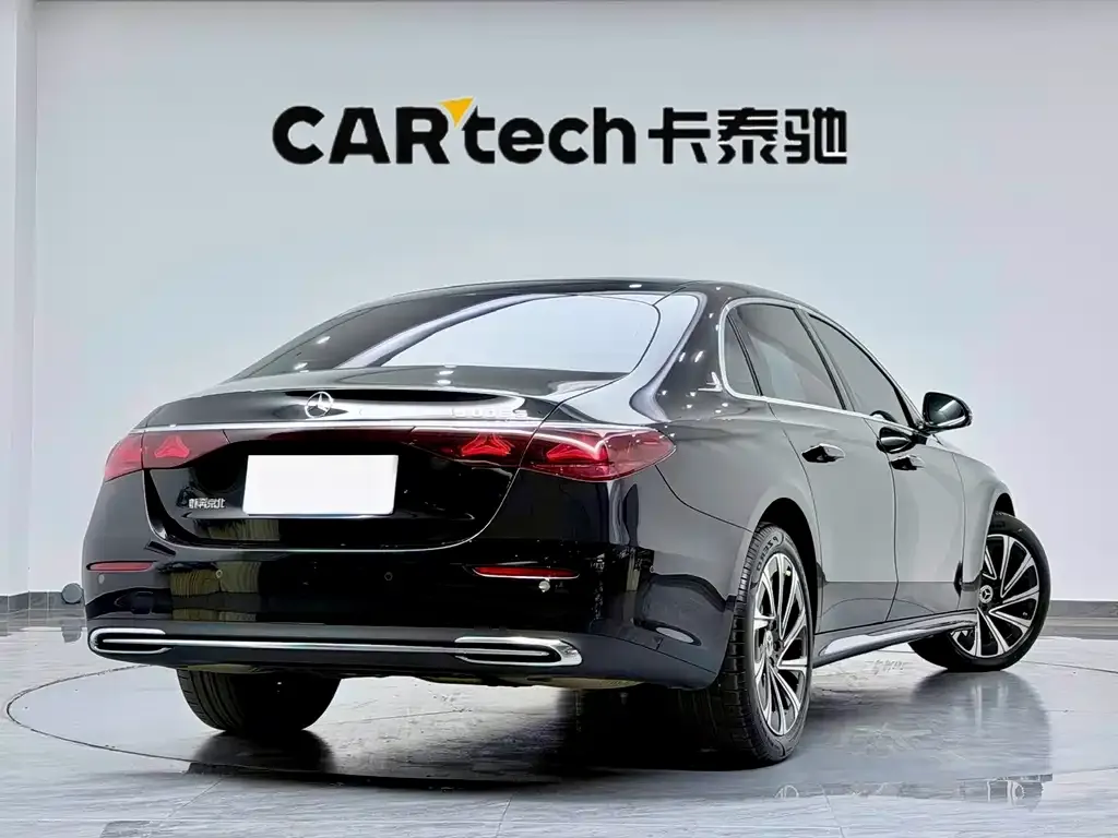 Mercedes-Benz E-Class 2024 из CN, фото 9
