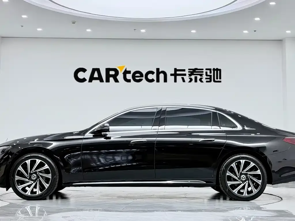Mercedes-Benz E-Class 2024 из CN, фото 5