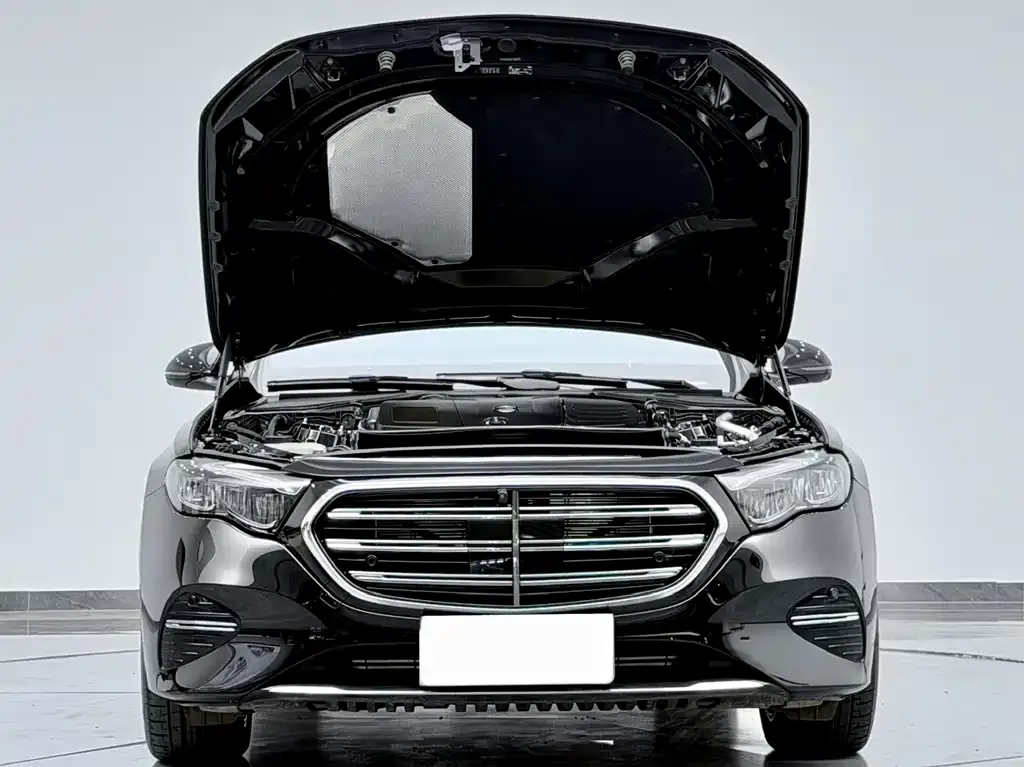 Mercedes-Benz E-Class 2024 из CN, фото 8