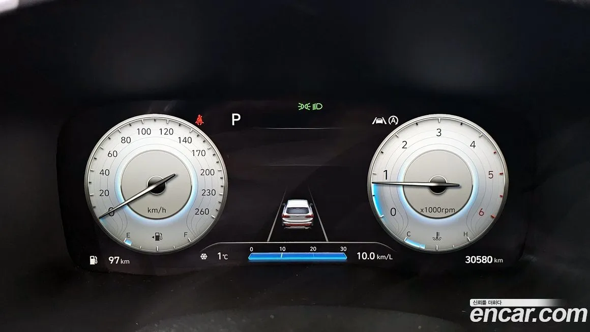 Hyundai Santafe 2023 из KR, фото 2