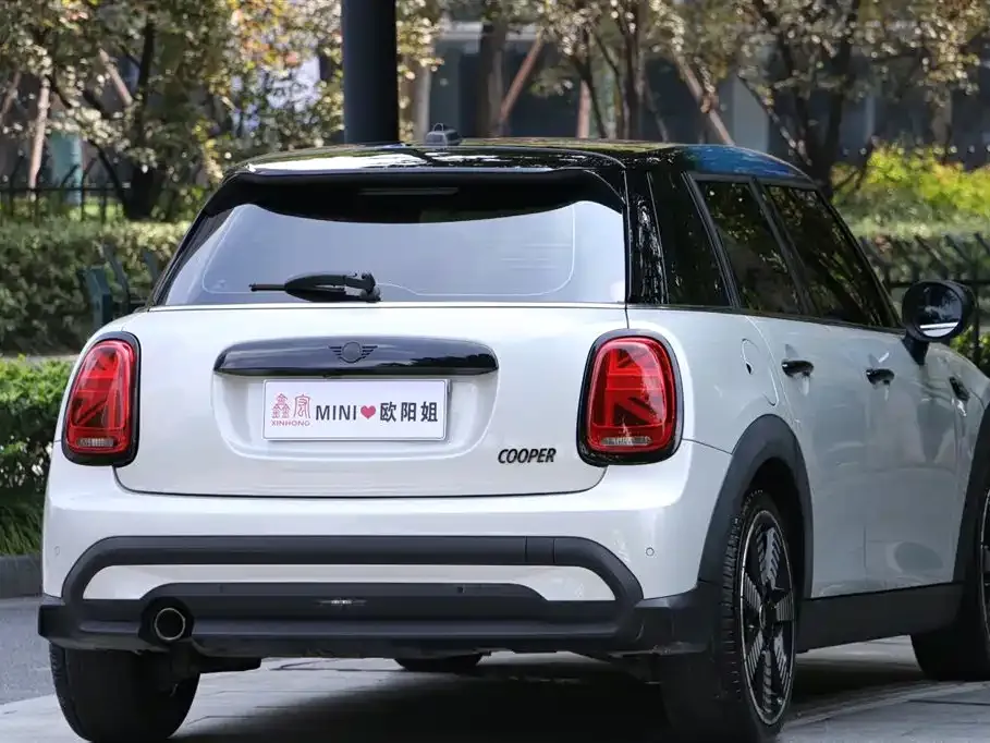 MINI Cooper (3-door) 2022 из CN, фото 7