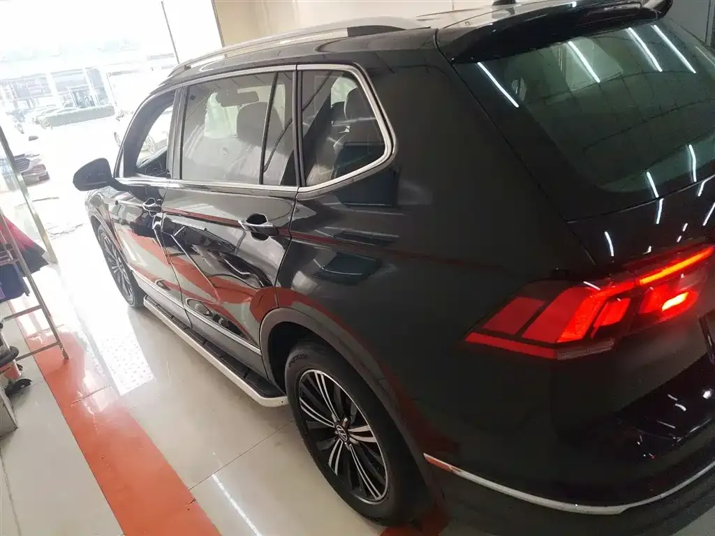 Volkswagen Tiguan L 2021 из CN, фото 5