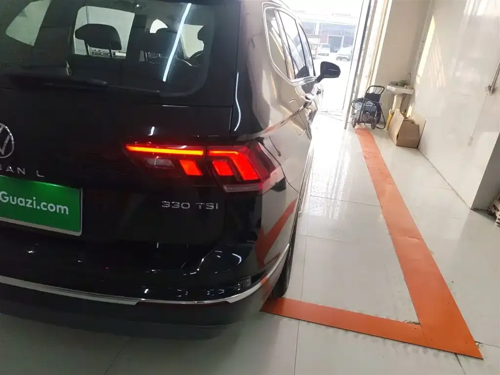 Volkswagen Tiguan L 2021 из CN, фото 8