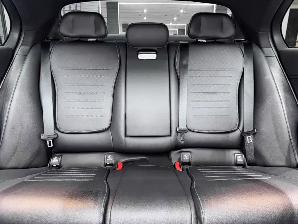 Mercedes-Benz C-Class 2023 из CN, фото 6