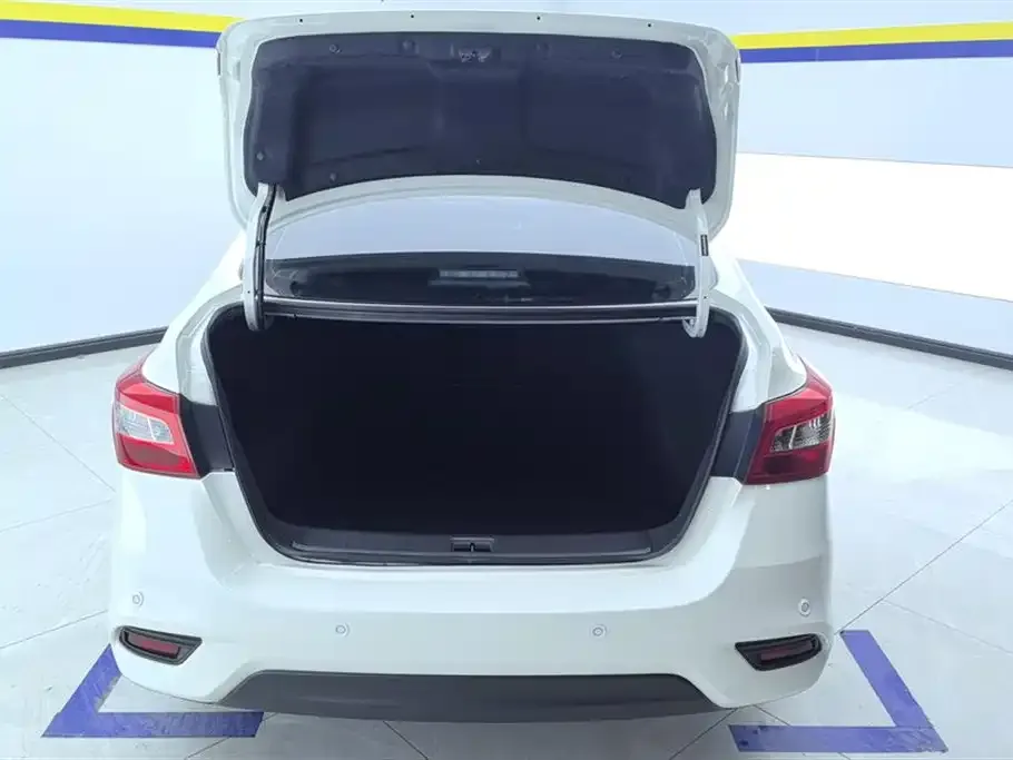 Nissan Sylphy 2023 из CN, фото 4