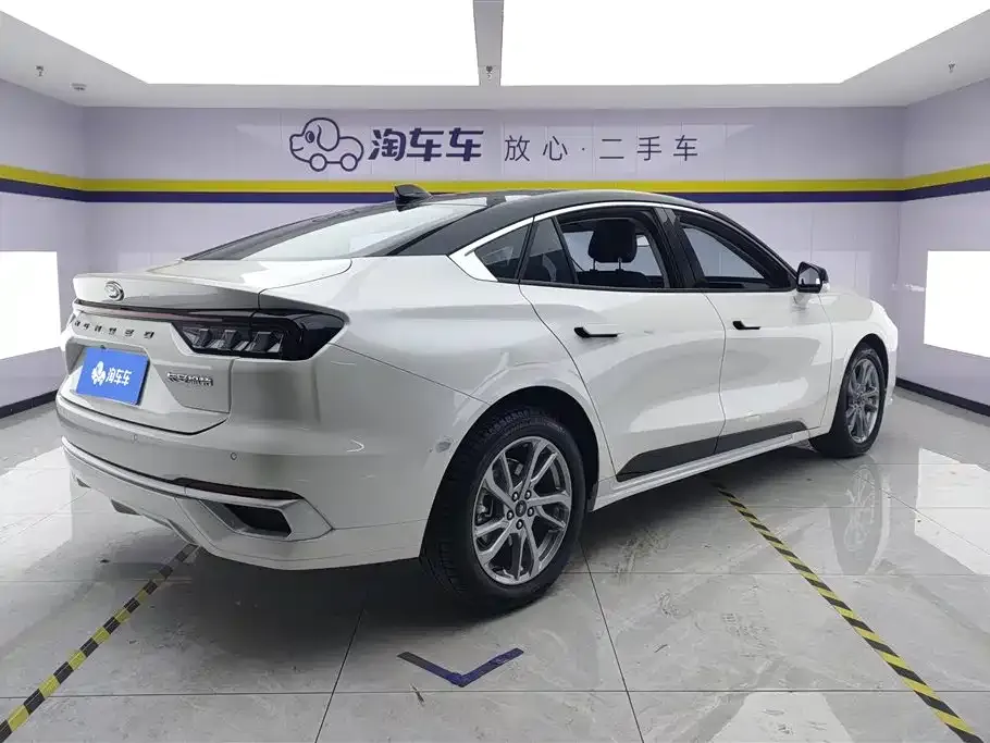 Ford Mondeo 2024 из CN, фото 3