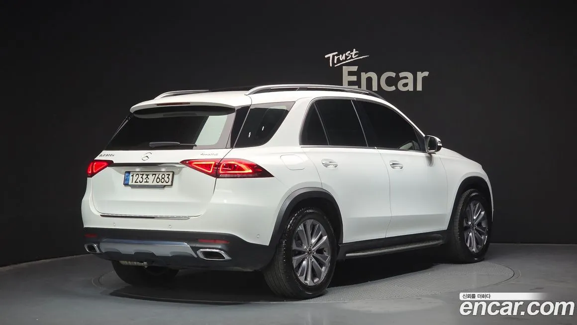 Mercedes-Benz GLE-Class — фото 2