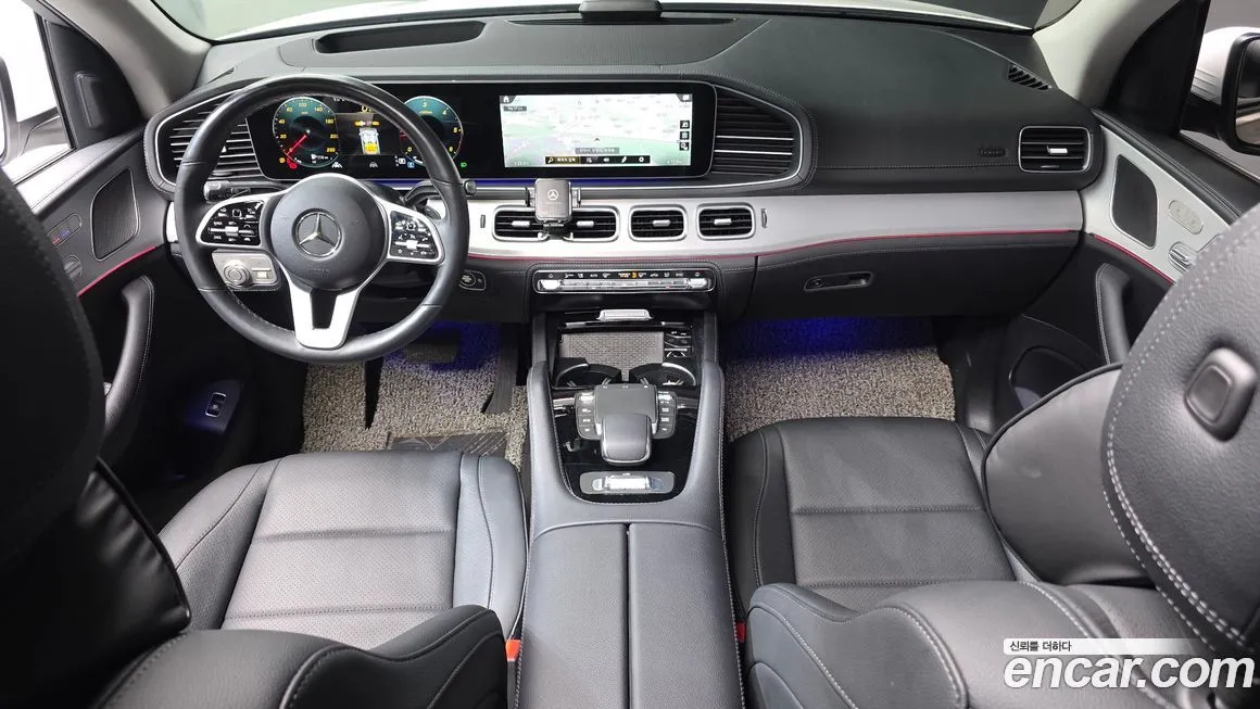 Mercedes-Benz GLE-Class — фото 7
