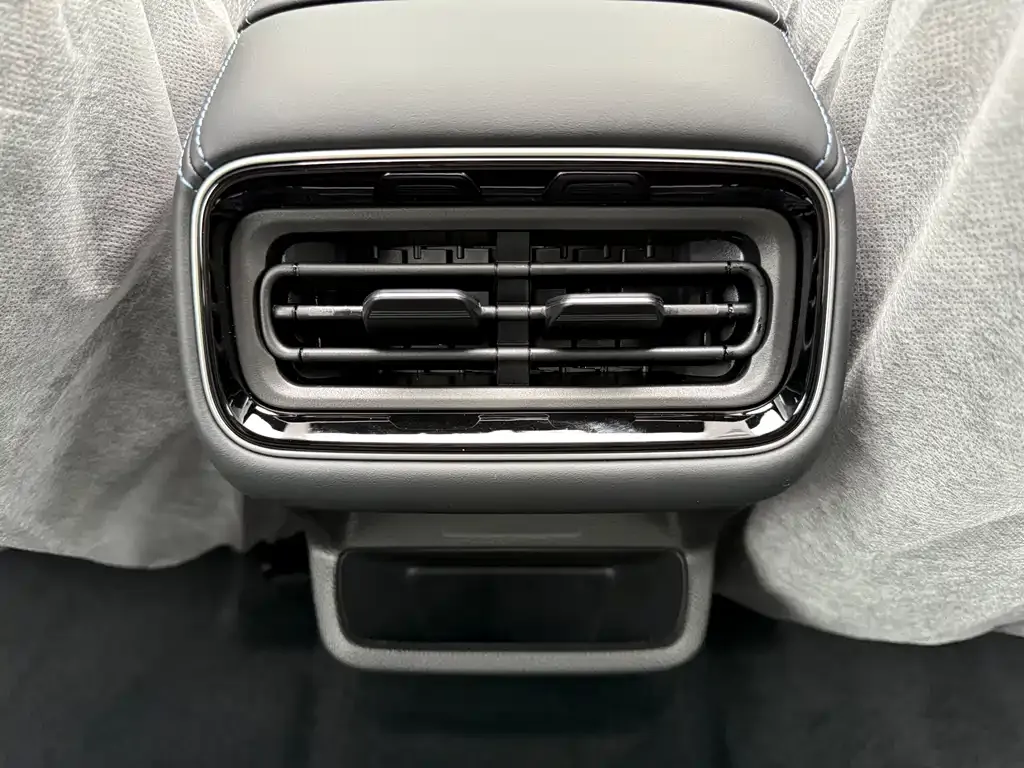 Geely Xingrui — фото 4