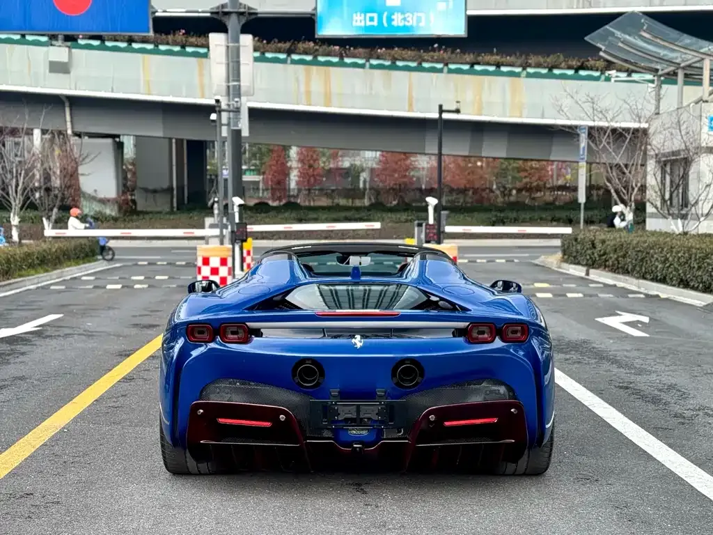 Ferrari SF90 2023 из CN, фото 6