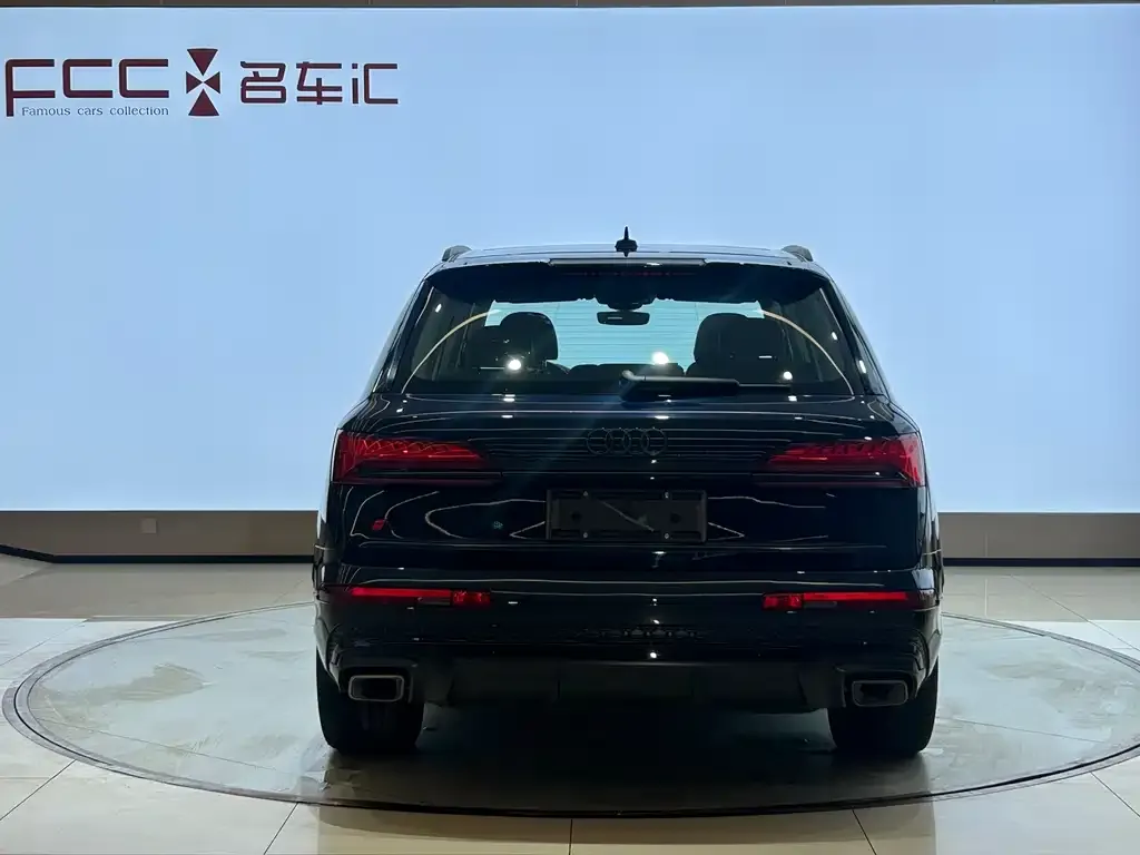 Audi Q7 2026 из CN, фото 2