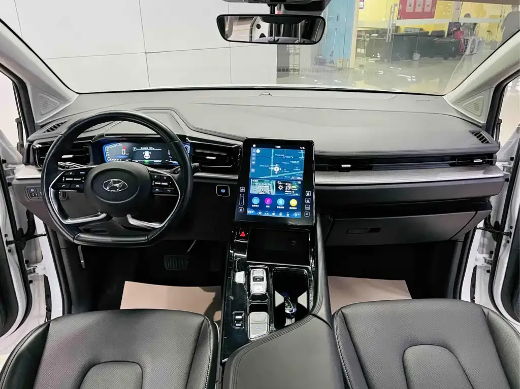 Hyundai Custo 2023 из CN, фото 8