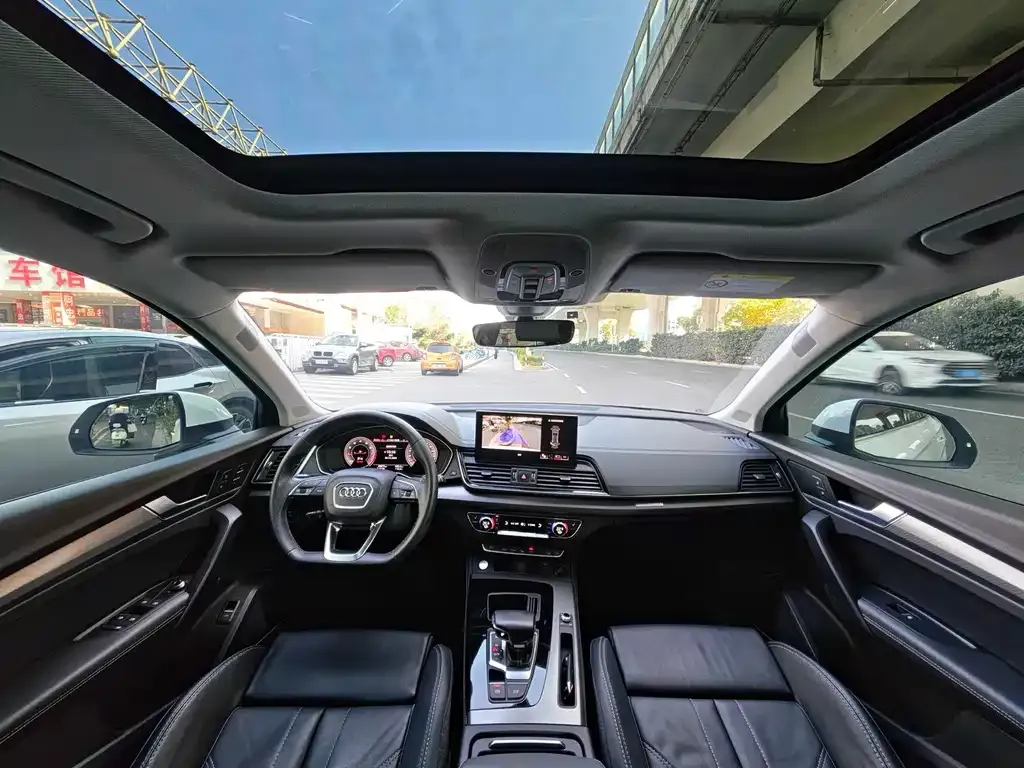 Audi Q5L 2022 из CN, фото 4
