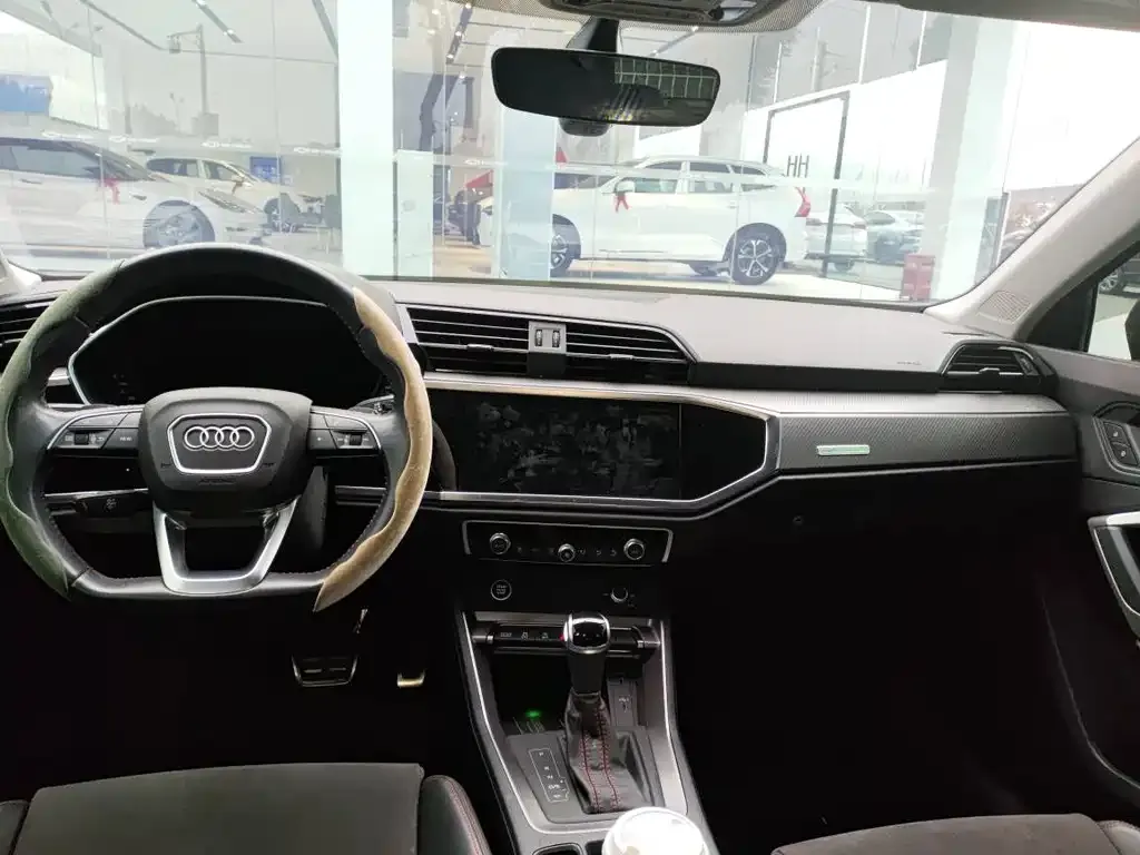 Audi Q3 2022 из CN, фото 7