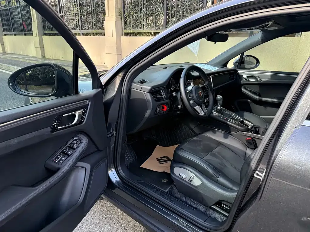 Porsche Macan 2021 из CN, фото 6
