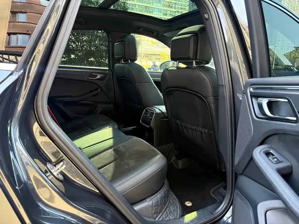 Porsche Macan 2021 из CN, фото 4