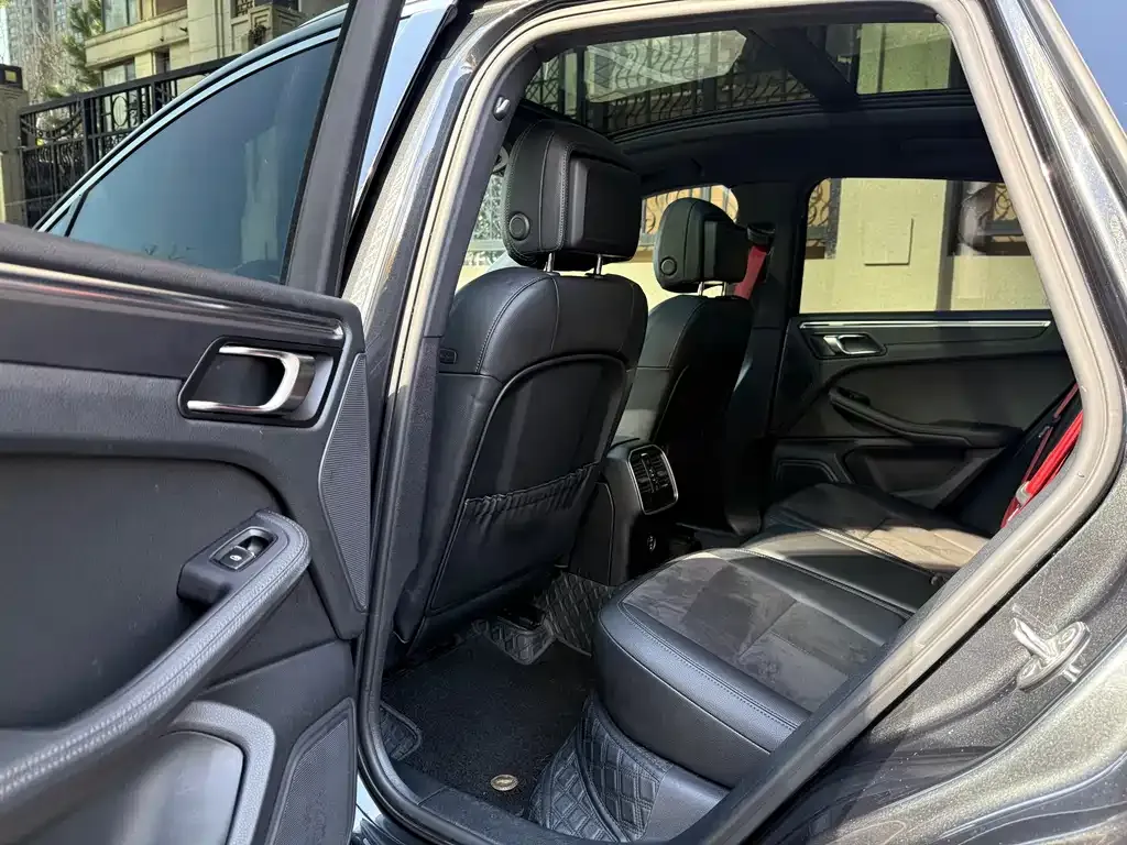 Porsche Macan 2021 из CN, фото 5
