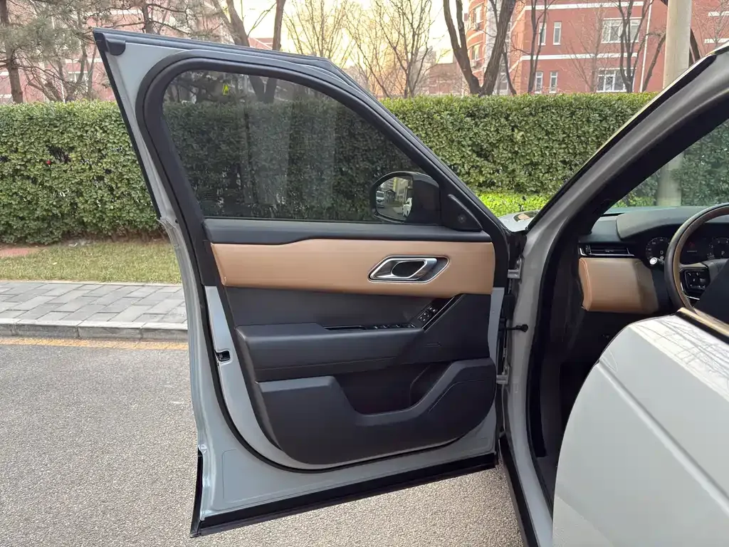 Land Rover Velar 2023 из CN, фото 4