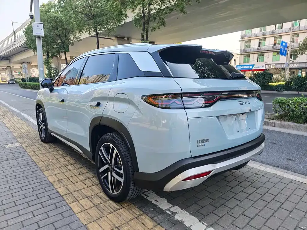 BYD L DM-i 2025 из CN, фото 3
