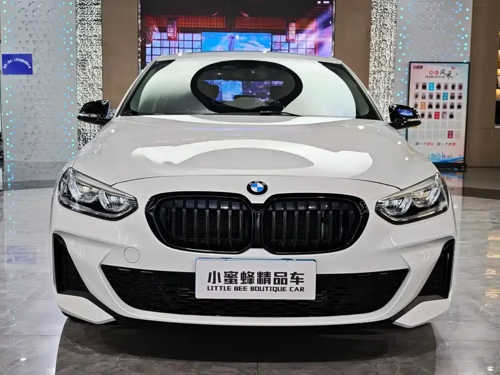BMW 1 Series 2021 из CN, фото 10