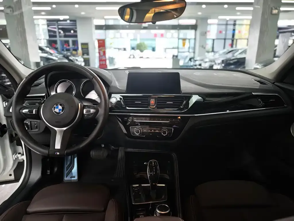 BMW 1 Series 2021 из CN, фото 7