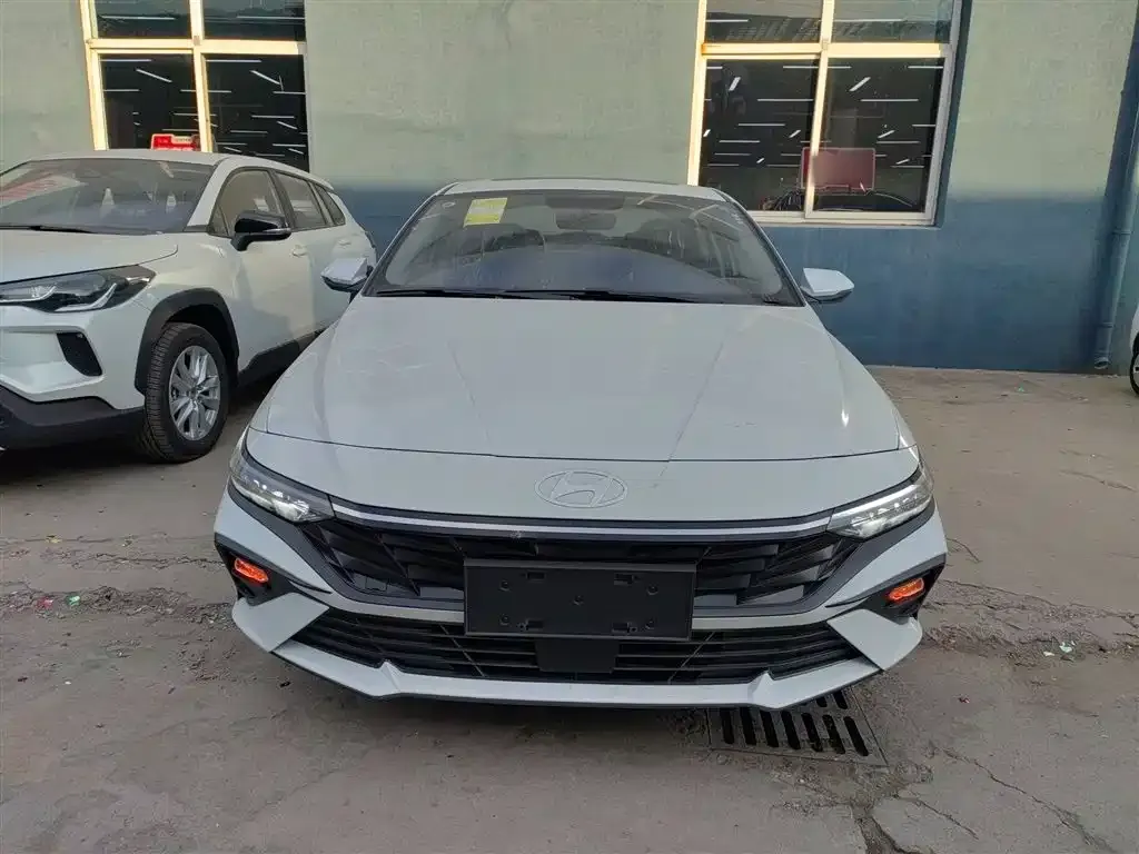 Hyundai Elantra 2025 из CN, фото 10
