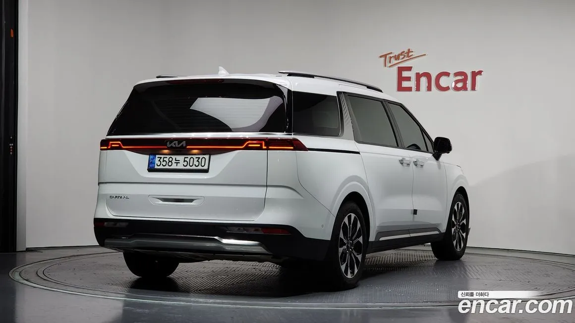 Kia Carnival 2023 из KR, фото 4