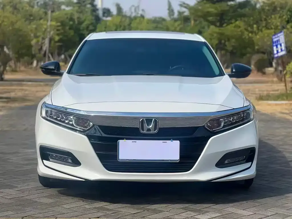 Honda Accord 2021 из CN, фото 2