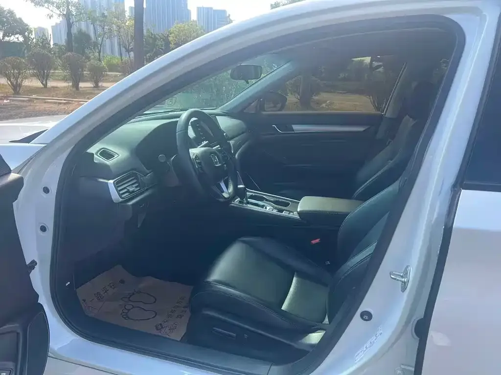 Honda Accord 2021 из CN, фото 7