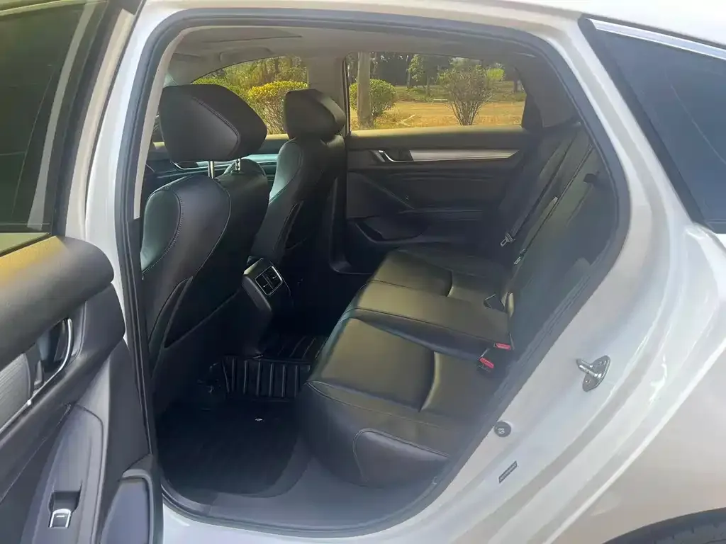 Honda Accord 2021 из CN, фото 8
