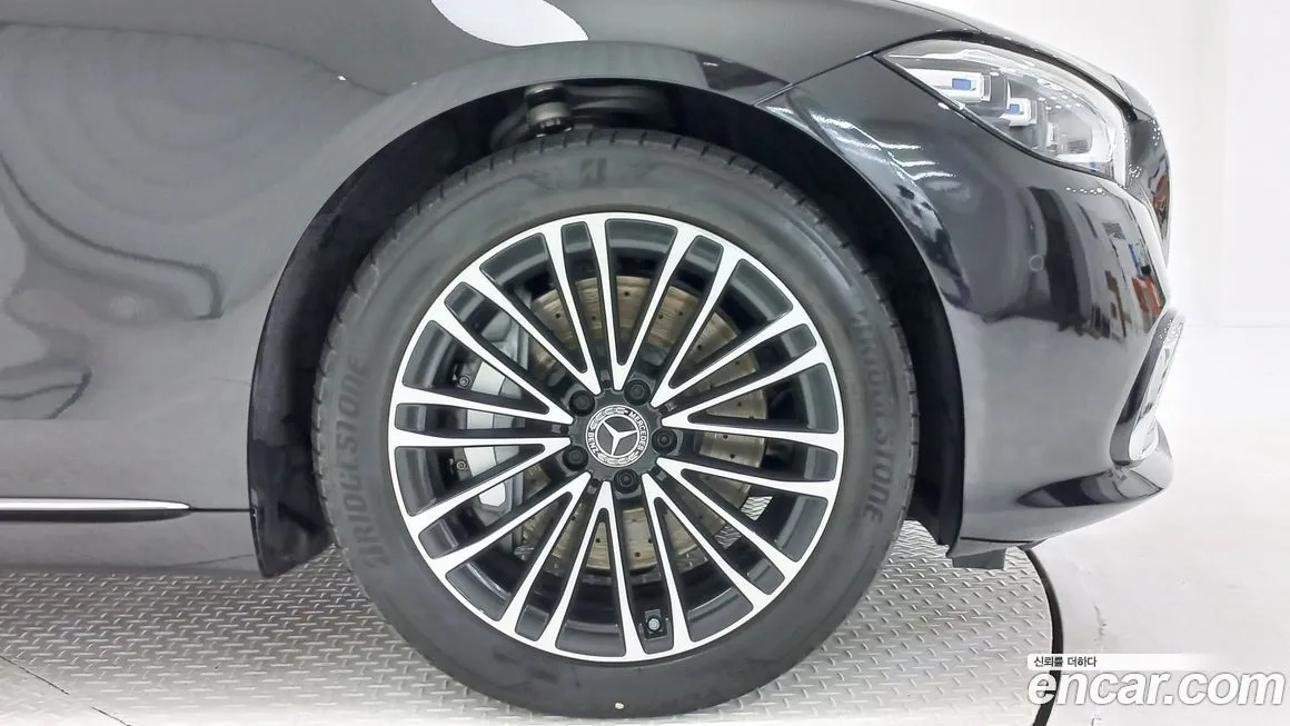 Mercedes-Benz S-Class 2025 из KR, фото 8