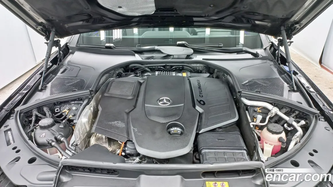 Mercedes-Benz S-Class 2025 из KR, фото 10