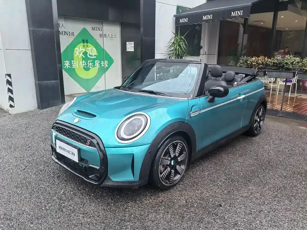 MINI Cooper (3-door) 2023 из CN, фото 1