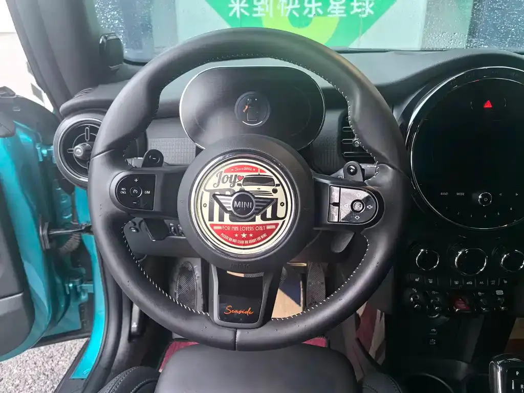 MINI Cooper (3-door) 2023 из CN, фото 3