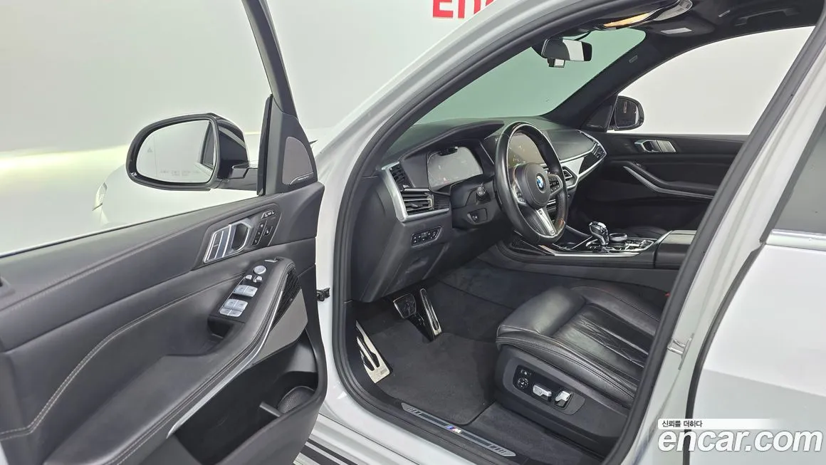 BMW X7 2021 из KR, фото 10