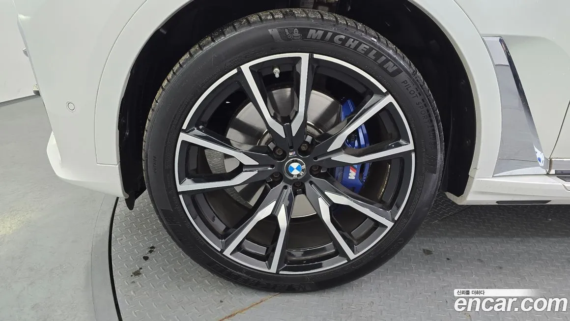 BMW X7 2021 из KR, фото 5