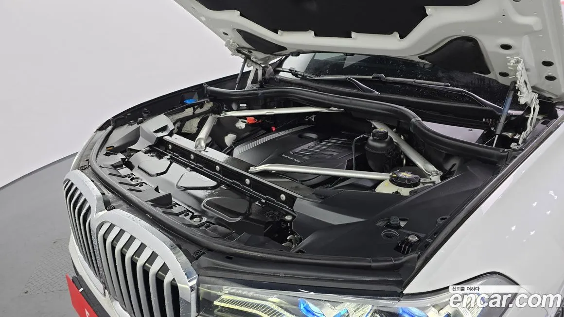 BMW X7 2021 из KR, фото 8