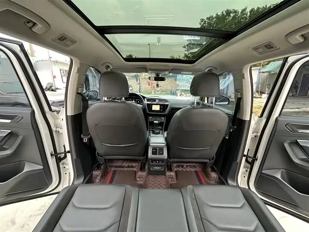 Volkswagen Tiguan L 2021 из CN, фото 9