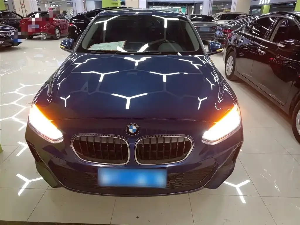 BMW 1 Series 2021 из CN, фото 9