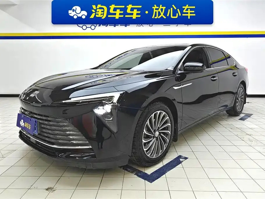 Buick LaCrosse 2024 из CN, фото 1