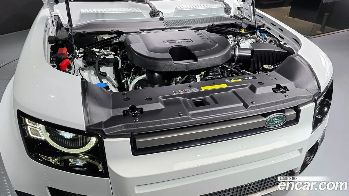 Land Rover Defender 2025 из KR, фото 6