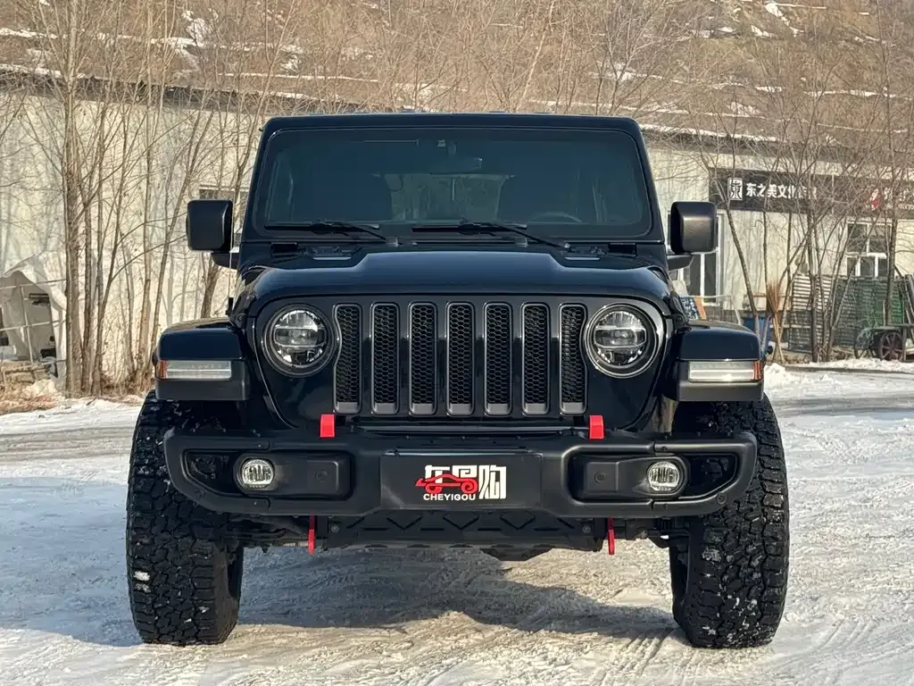 Jeep Wrangler 2023 из CN, фото 2