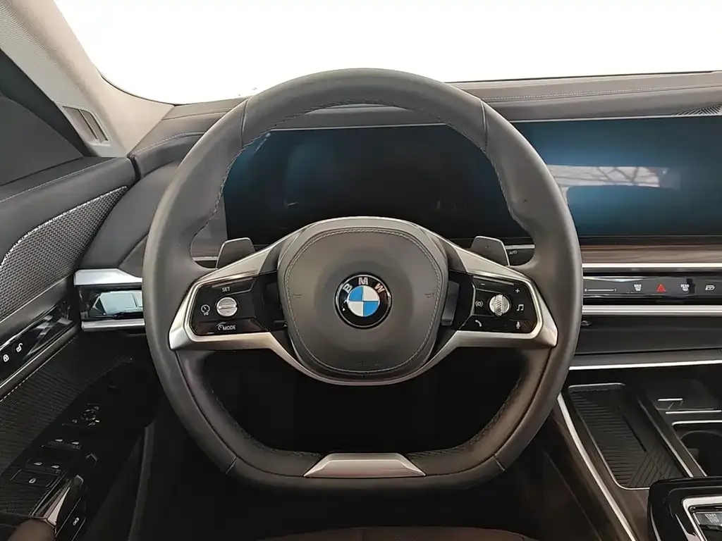 BMW 7 Series 2025 из CN, фото 9