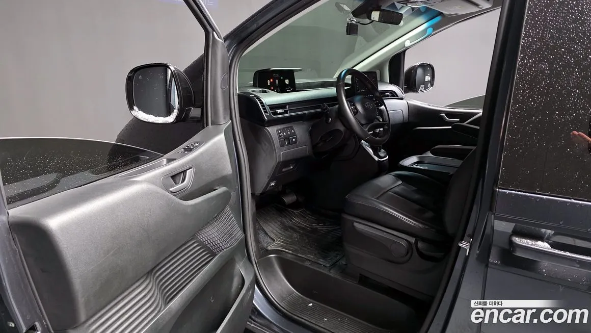 Hyundai Staria 2023 из KR, фото 8