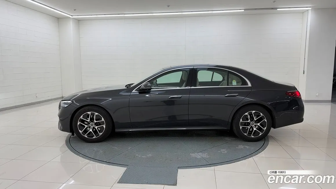 [object Object] E-Class 2025 из KR, фото 2