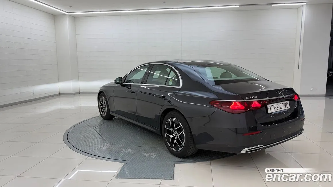 [object Object] E-Class 2025 из KR, фото 3