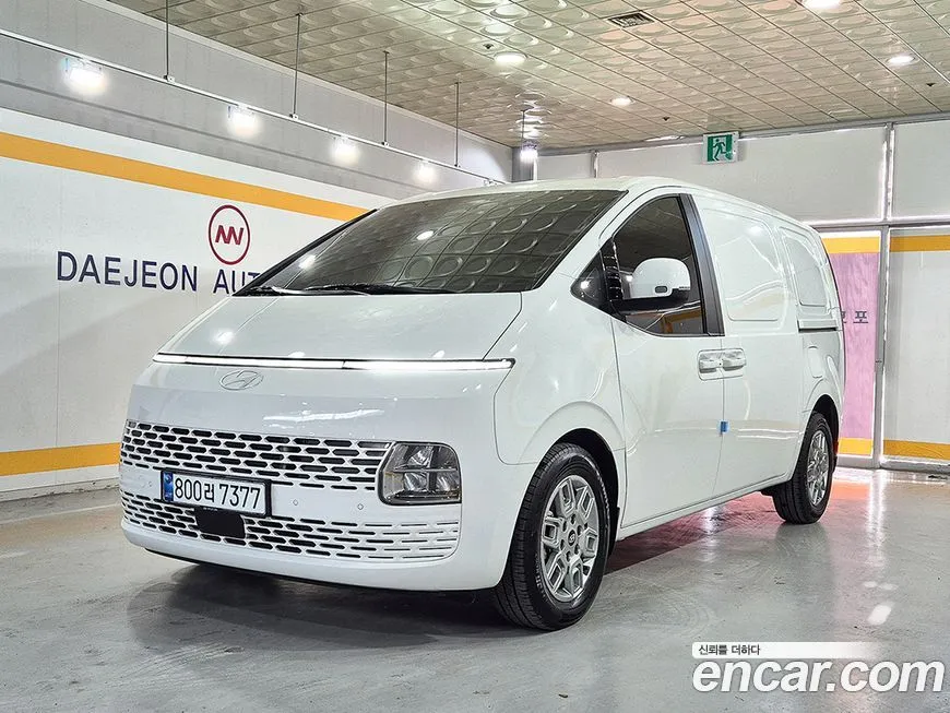 Hyundai Staria 2025 из KR, фото 1