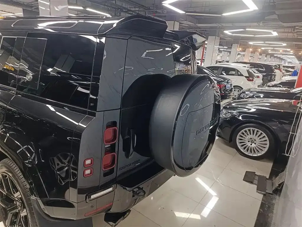 Land Rover Defender 2023 из CN, фото 7