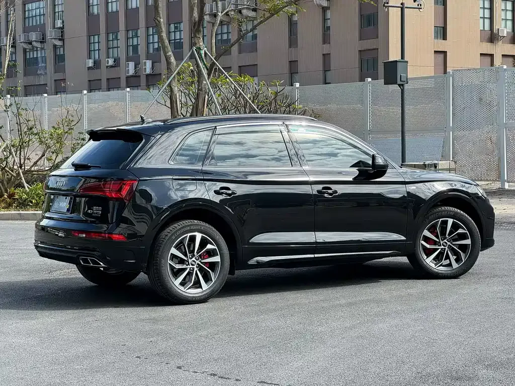 Audi Q5L 2025 из CN, фото 9